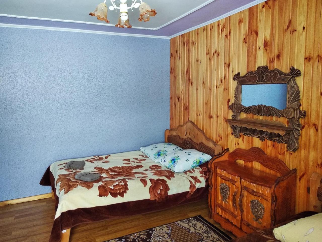 "Різьбярська Садиба" Slavske Exteriér fotografie